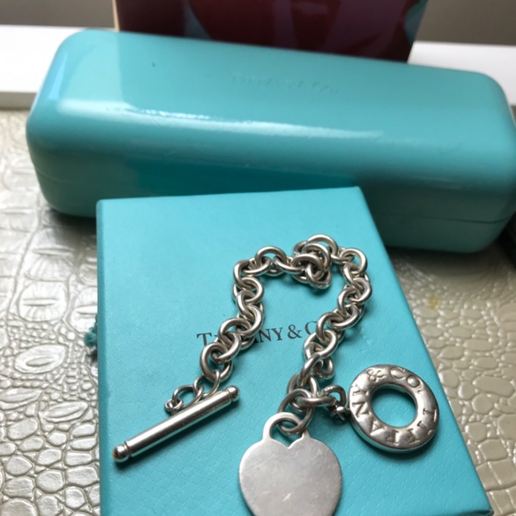 Authentic Tiffany&Co Heart tag toggle bracelet - Picture 3 of 6